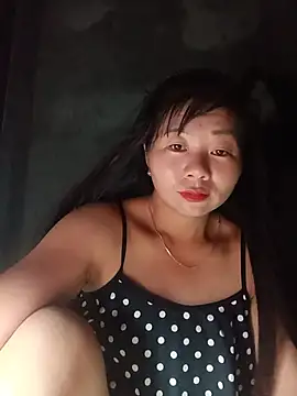 Snapshot of vangkt-cute chatting on July 18, 2026, 8:28 pm vangkt-cute online show from July 18, 2026, 8:28 pm
