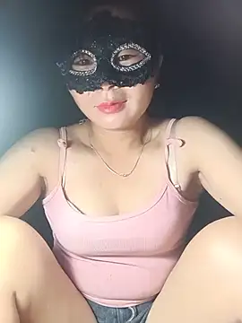 Snapshot of vangkt-cute chatting on June 26, 2026, 9:20 pm vangkt-cute online show from June 26, 2026, 9:20 pm