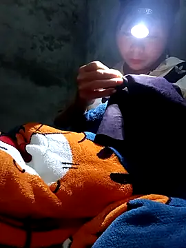 vangkt-cute online show from February 3, 2026, 3:26 am