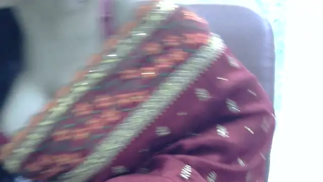 Snapshot of Zoya-sexy chatting on April 11, 2026, 7:28 pm Zoya-sexy online show from April 11, 2026, 7:28 pm