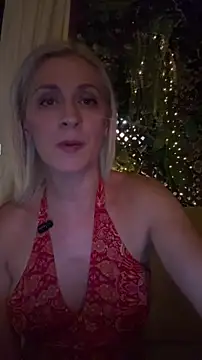 HOTLadyluna online show from August 2, 2026, 6:38 pm