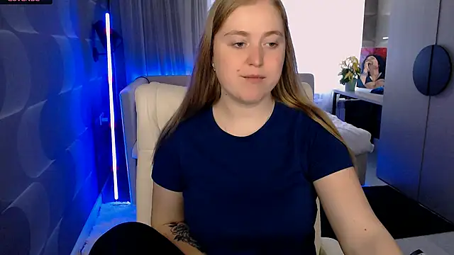 Kate Moan online show from April 25, 2026, 5:32 am