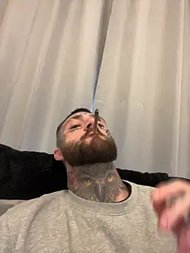 magicmichaell online show from March 27, 2026, 3:35 pm