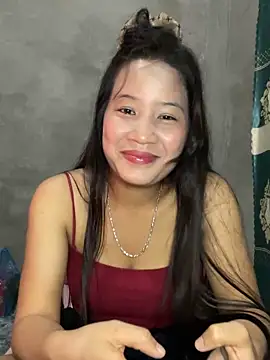 Snapshot of -Huong-99 chatting on February 9, 2026, 3:32 pm -Huong-99 online show from February 9, 2026, 3:32 pm