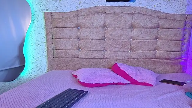 Snapshot of adalya_y chatting on June 10, 2026, 12:06 pm adalya y online show from June 10, 2026, 12:06 pm