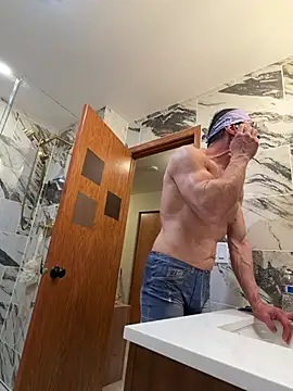 Snapshot of WildFocus chatting on March 30, 2026, 12:28 pm WildFocus online show from March 30, 2026, 12:28 pm