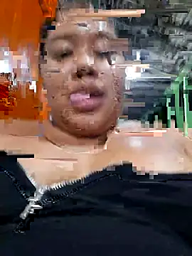 Sarahy- online show from May 1, 2026, 12:26 am