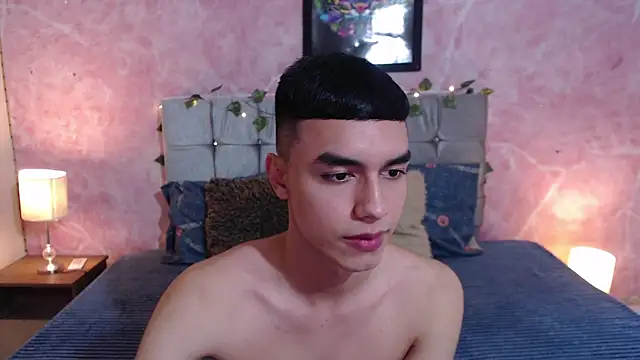 Snapshot of DUVAN_MONTES chatting on November 13, 2025, 1:15 pm DUVAN MONTES online show from November 13, 2025, 1:15 pm