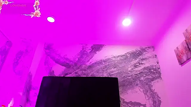 lilithDraven  online show from February 2, 2026, 4:00 am