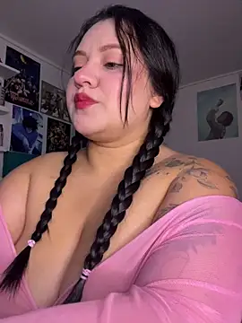 Snapshot of Just_danna chatting on May 26, 2026, 5:16 am Just danna online show from May 26, 2026, 5:16 am