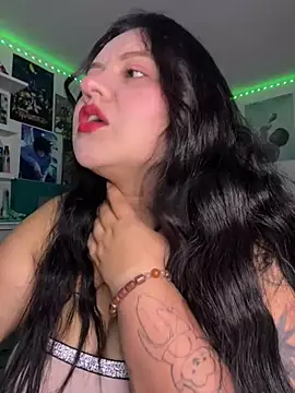 Snapshot of Just_danna chatting on May 25, 2026, 4:12 am Just danna online show from May 25, 2026, 4:12 am