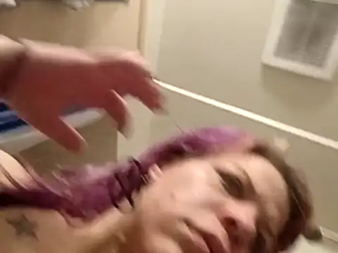 Snapshot of Goddess56789 chatting on December 14, 2025, 8:42 am Goddess56789 online show from December 14, 2025, 8:42 am