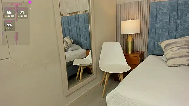 Snapshot of MIss__sammy_ chatting on December 2, 2025, 11:34 am MIss sammy online show from December 2, 2025, 11:34 am