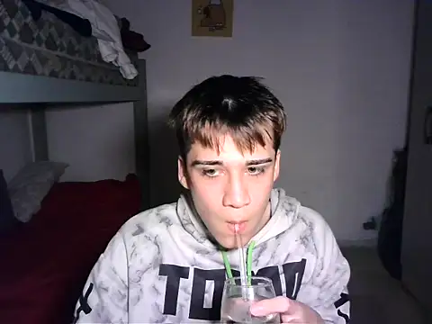 Snapshot of kevinnoff19 chatting on November 13, 2025, 9:51 pm kevinnoff19 online show from November 13, 2025, 9:51 pm