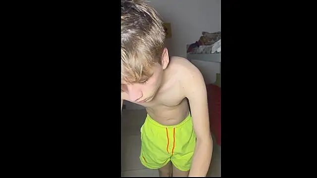 kevinnoff19 online show from November 18, 2025, 5:38 pm