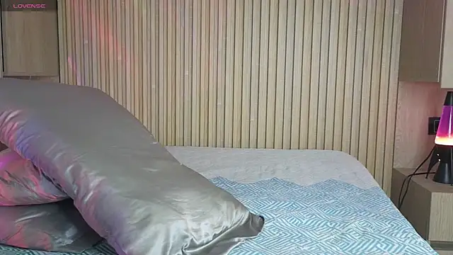 Danmaxwell  online show from November 16, 2025, 5:34 am