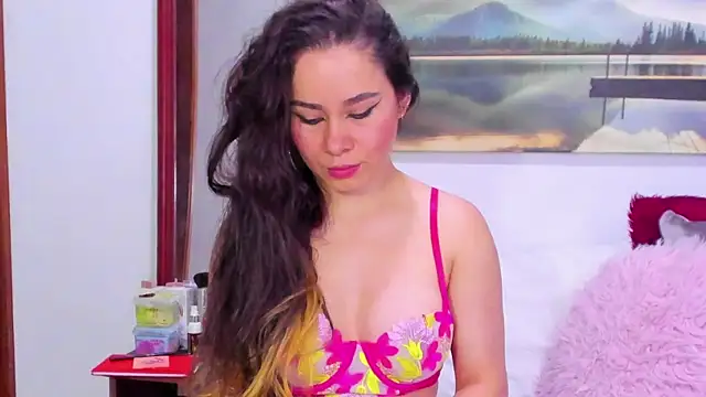 Snapshot of Aurora_Real chatting on May 2, 2026, 11:15 am Aurora Real online show from May 2, 2026, 11:15 am