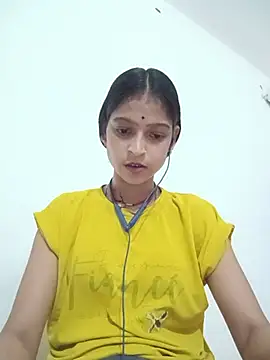Snapshot of Mohnicute chatting on July 23, 2026, 5:42 pm Mohnicute online show from July 23, 2026, 5:42 pm