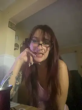 Taurina0105 online show from April 29, 2026, 4:16 am