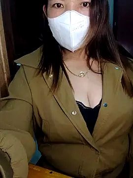 Snapshot of Annii68 chatting on December 14, 2025, 2:55 pm Annii68 online show from December 14, 2025, 2:55 pm