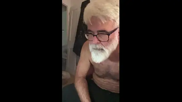 LeatherSdaddy online show from January 14, 2026, 2:20 pm