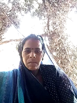 Snapshot of Neetujk chatting on December 5, 2025, 7:29 am Neetujk online show from December 5, 2025, 7:29 am