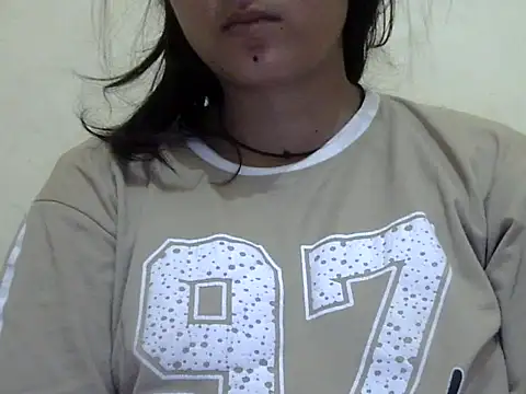 Snapshot of Anika_Singh chatting on June 10, 2026, 11:22 am Anika Singh online show from June 10, 2026, 11:22 am