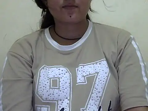 Snapshot of Anika_Singh chatting on June 16, 2026, 4:29 pm Anika Singh online show from June 16, 2026, 4:29 pm
