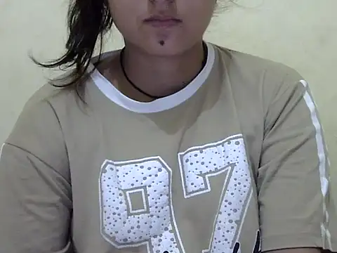 Snapshot of Anika_Singh chatting on June 1, 2026, 6:57 am Anika Singh online show from June 1, 2026, 6:57 am