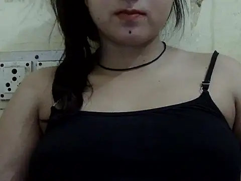 Snapshot of Anika_Singh chatting on May 20, 2026, 10:34 am Anika Singh online show from May 20, 2026, 10:34 am