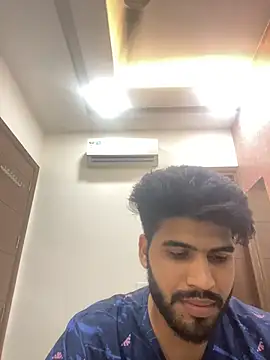hotyyyyjonny online show from June 27, 2026, 4:02 pm
