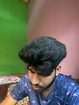 hotyyyyjonny online show from June 19, 2026, 1:33 am