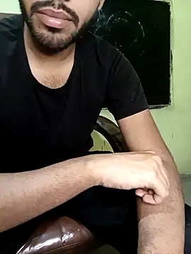 Snapshot of hotyyyyjonny chatting on March 30, 2026, 6:48 am hotyyyyjonny online show from March 30, 2026, 6:48 am