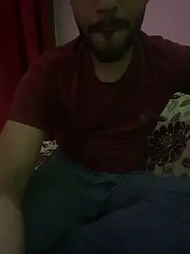 Snapshot of hotyyyyjonny chatting on April 17, 2026, 6:00 pm hotyyyyjonny online show from April 17, 2026, 6:00 pm