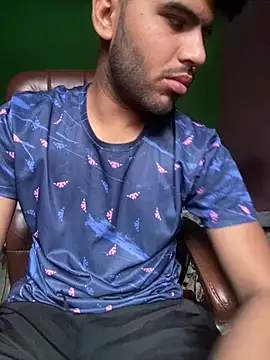 Snapshot of hotyyyyjonny chatting on May 7, 2026, 3:55 am hotyyyyjonny online show from May 7, 2026, 3:55 am
