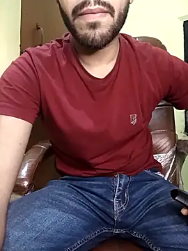 Snapshot of hotyyyyjonny chatting on April 1, 2026, 11:00 am hotyyyyjonny online show from April 1, 2026, 11:00 am