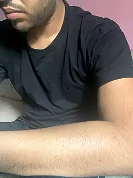 Snapshot of hotyyyyjonny chatting on May 2, 2026, 2:28 am hotyyyyjonny online show from May 2, 2026, 2:28 am