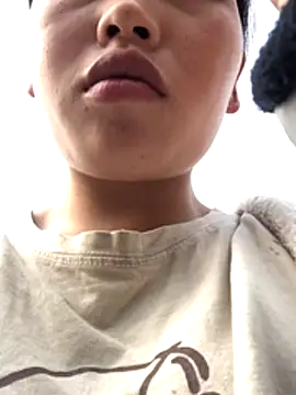 luna-sexxy online show from November 15, 2025, 12:36 am