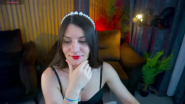Snapshot of LadyChanelll chatting on June 23, 2026, 12:58 pm LadyChanelll online show from June 23, 2026, 12:58 pm