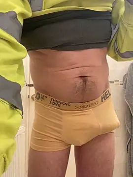 funguy19782 online show from December 4, 2025, 6:18 pm