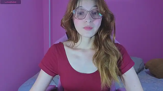 Snapshot of giseselle chatting on April 22, 2026, 9:21 pm giseselle online show from April 22, 2026, 9:21 pm
