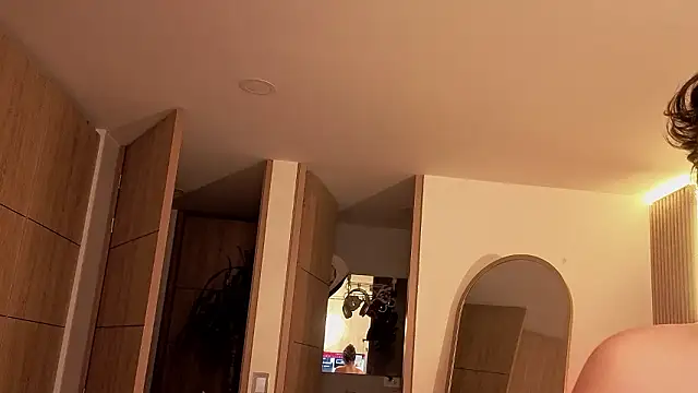 Iamnyxy online show from February 7, 2026, 10:56 am