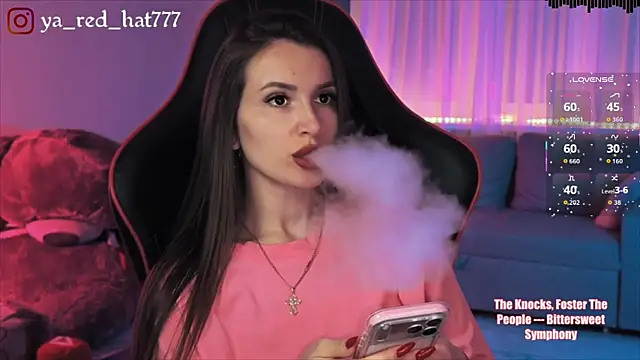 -RED HAT- online show from July 22, 2026, 5:04 pm