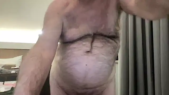 Snapshot of coach-karl chatting on March 11, 2026, 12:26 am coach-karl online show from March 11, 2026, 12:26 am