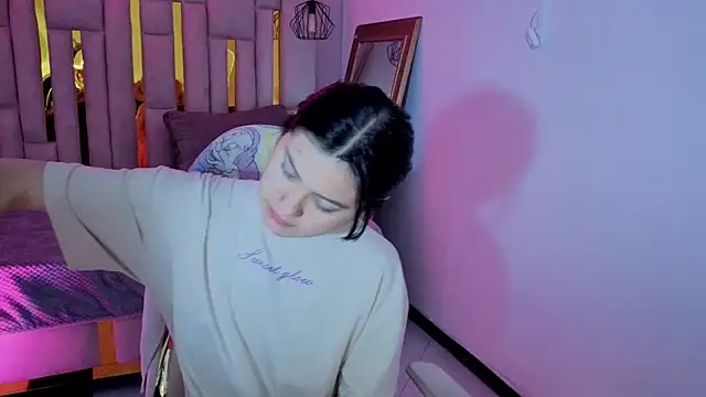 Brandy collinss online show from December 20, 2025, 11:57 am