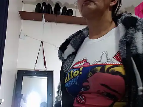 Snapshot of Tiff_Dirty69 chatting on March 7, 2026, 7:08 pm Tiff Dirty69 online show from March 7, 2026, 7:08 pm