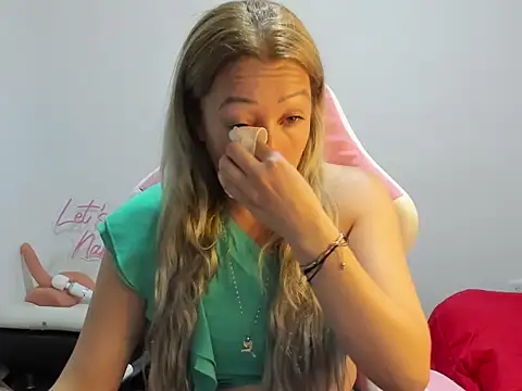 chrystal sl852 online show from December 14, 2025, 12:28 am