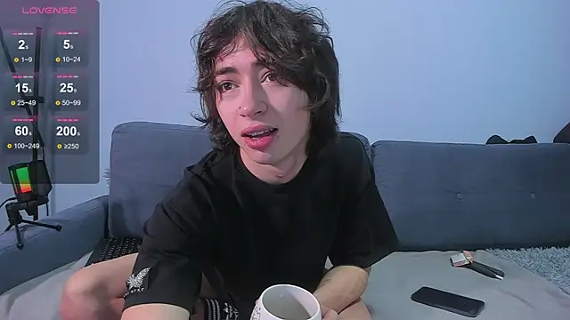 AlanReckless online show from November 19, 2025, 4:23 am