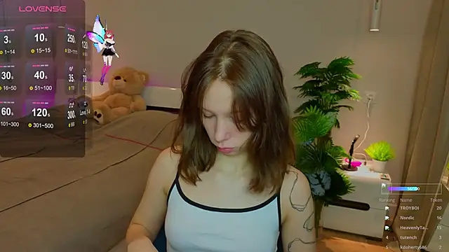 Snapshot of LilyPoetry_ chatting on December 3, 2025, 11:20 am LilyPoetry online show from December 3, 2025, 11:20 am