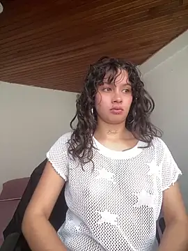 Dreana online show from March 17, 2026, 9:29 pm